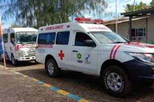 Mobil Ambulance dan Bus Sekolah